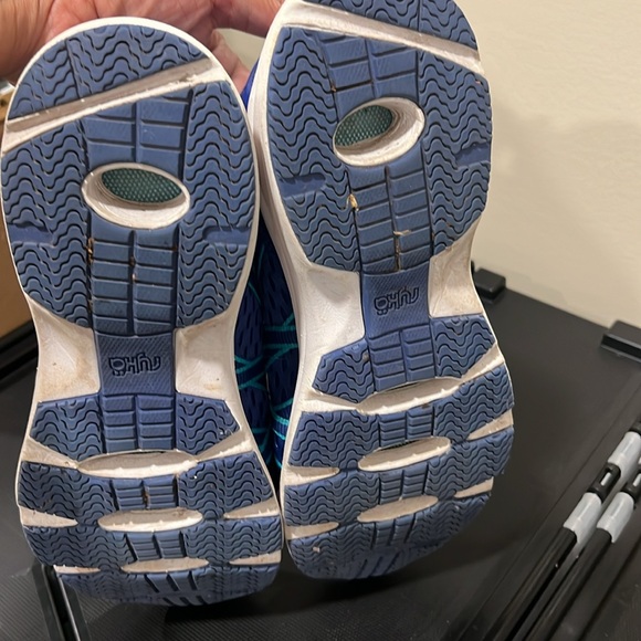 Ryka Running Sneakers - Picture 6 of 10